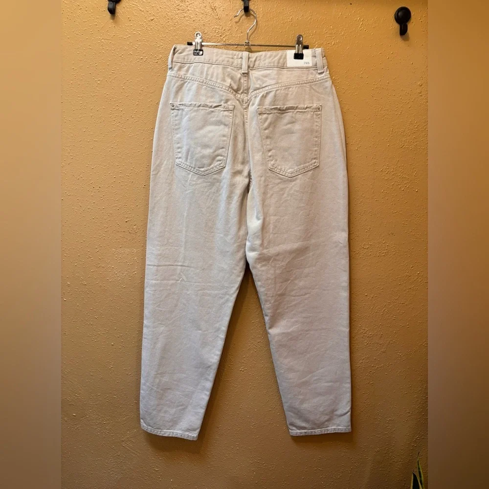 Zara High Waisted Mom Jeans Beige Tan Tapered Leg Denim Pants USA 10